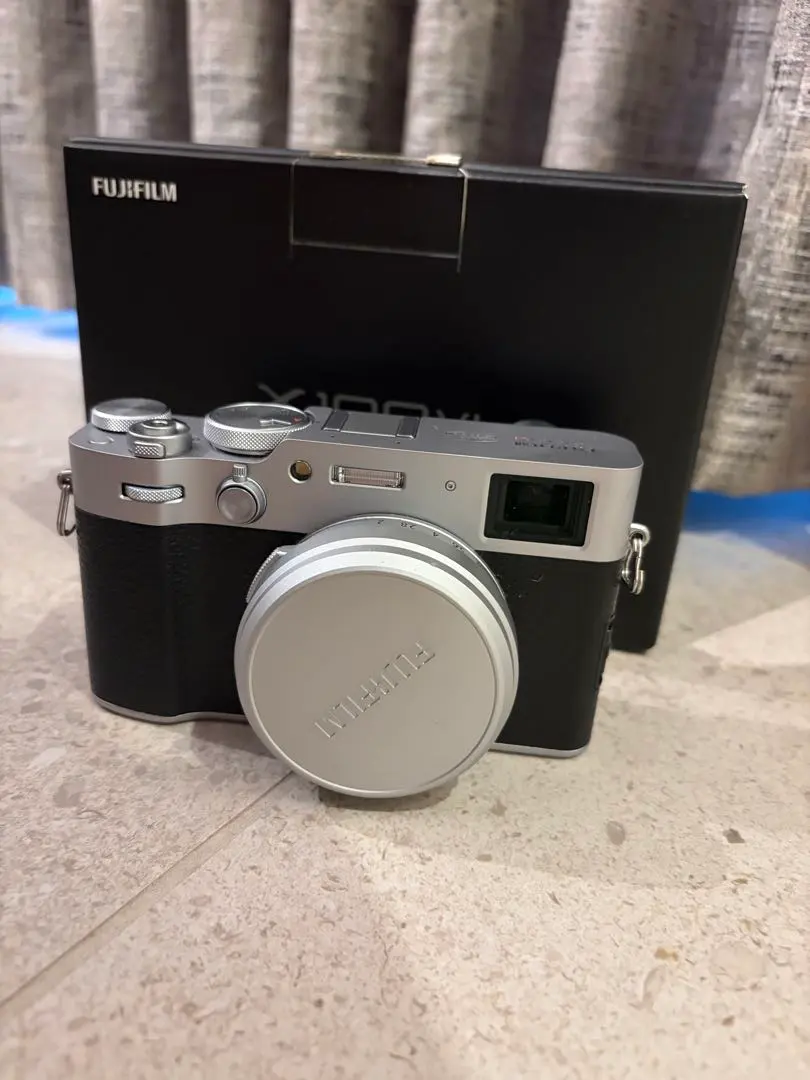FUJIFILM X100VI シルバー