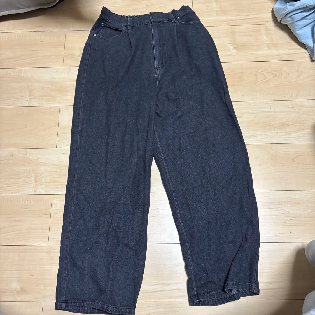 ブラック デニム ワイドパンツ