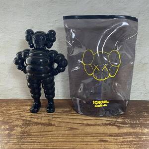 Toy Figures KAWS CHUM 2002 500 360 TOY GROUP KAWS ONE