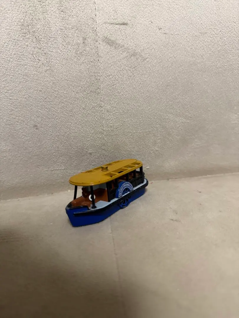 トミカ　ディズニーシー トランジットスチーマーライン