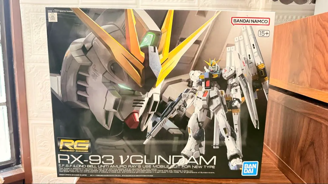 RG RX-93νガンダム バンダイ 未使用 即購入OK