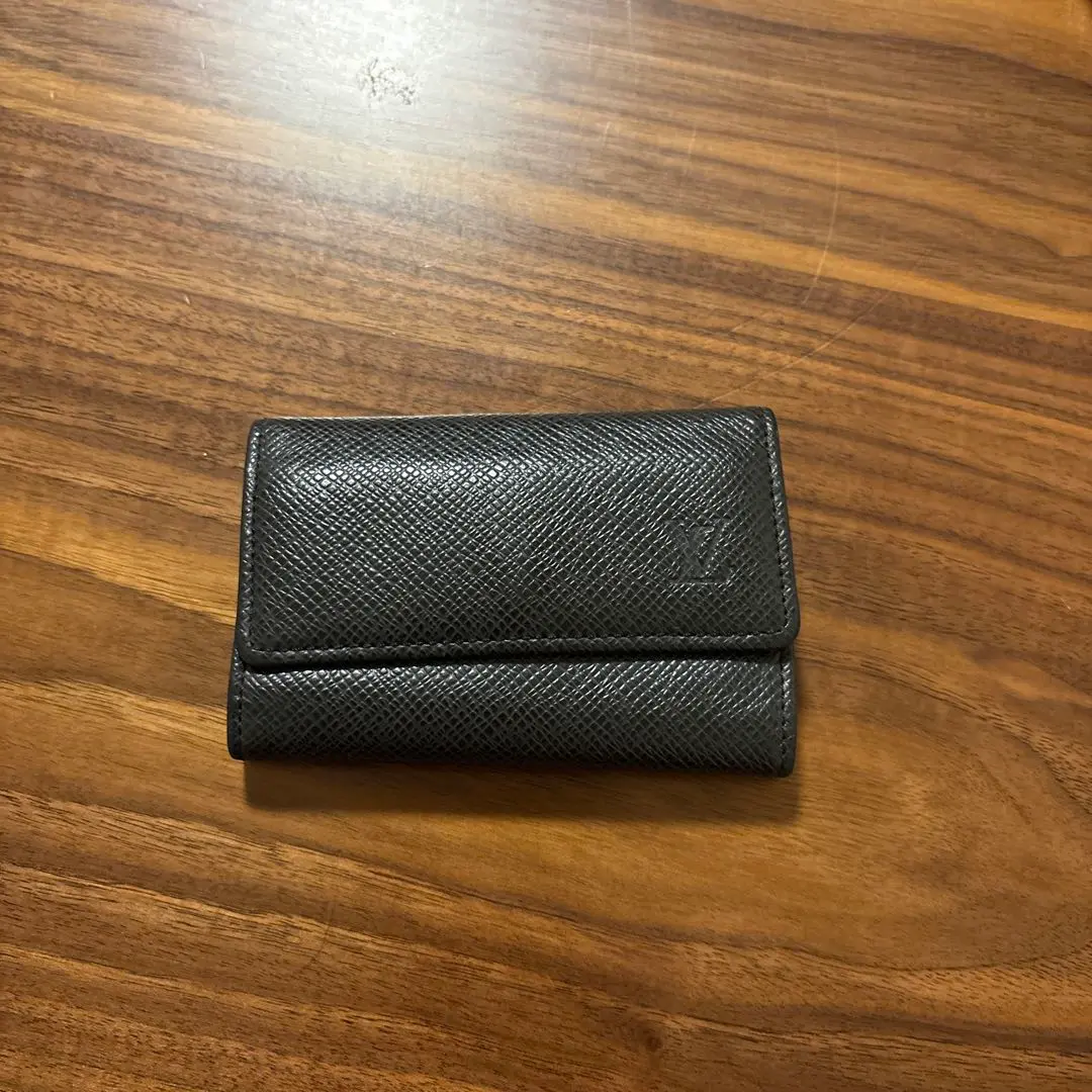 Louis Vuitton レザー キーケース ブラック