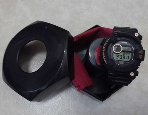 Vintage Casio G-Shock DW-8200B-9A ５７０ CASIO G-SHOCK FROGMAN