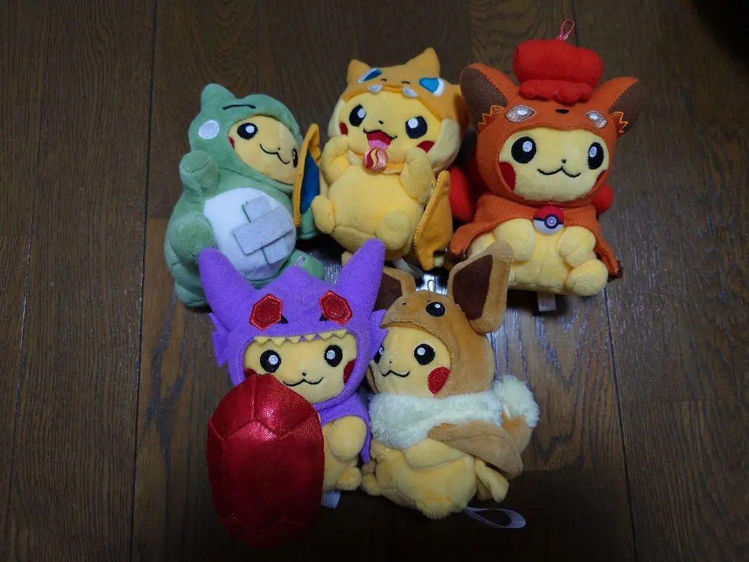 ポケモンセンター限定 変身ピカチュウ ぬいぐるみ 5体セット