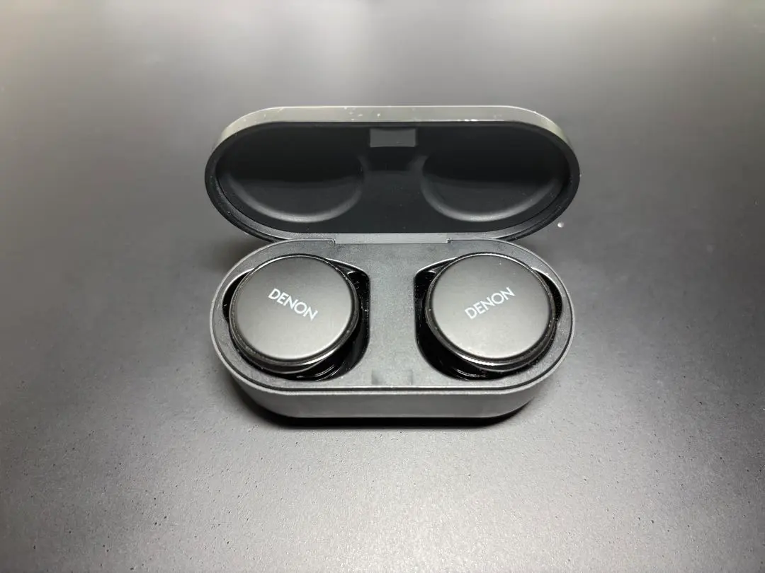 DENON PerL Pro 完全ワイヤレスイヤホン ブラック　箱・付属品あり