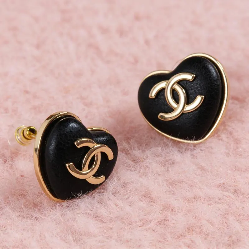 CHANEL ピアス ハート CCロゴ