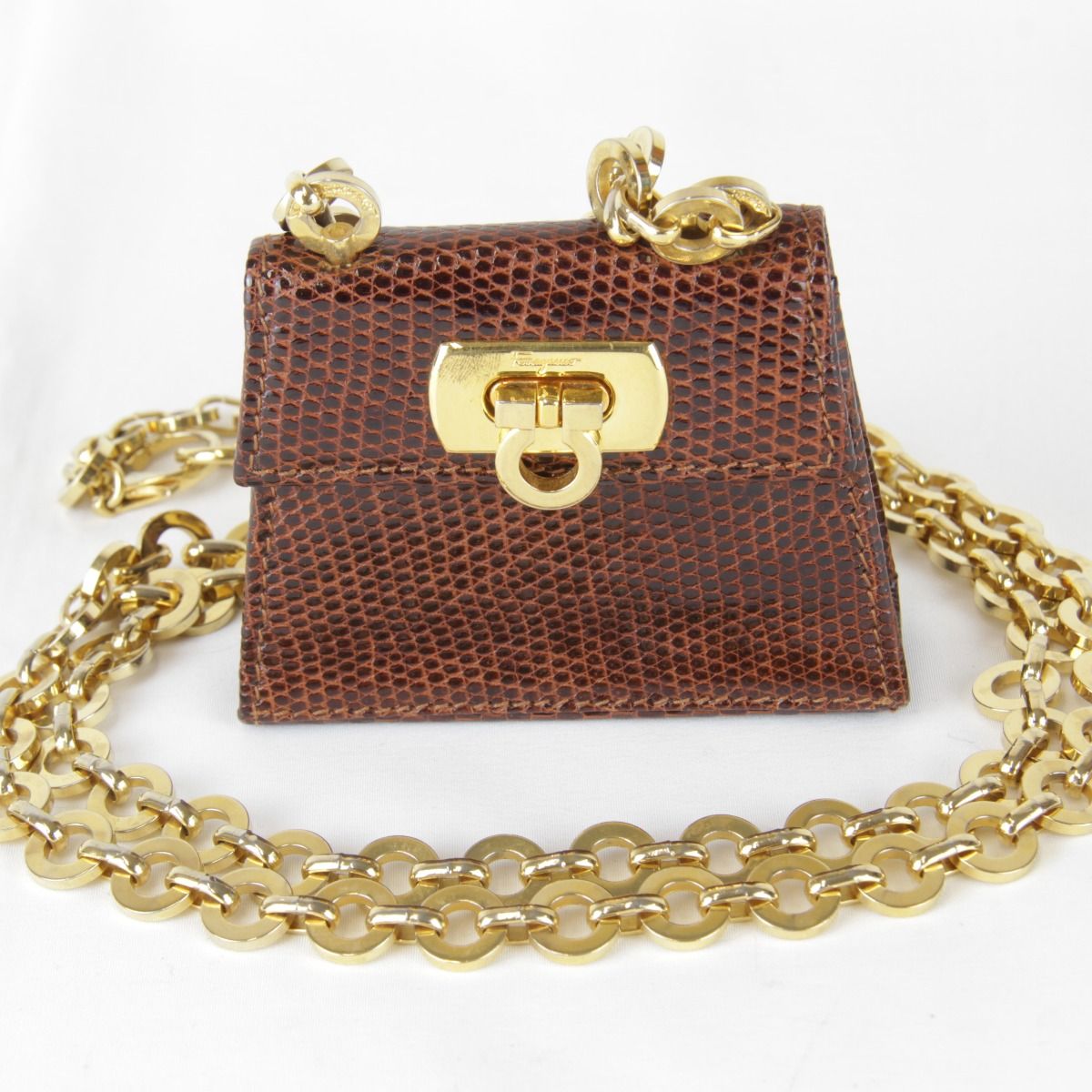 『USED』 Salvatore Ferragamo【フェラガモ】 212727 ガンチーニ チェーン マイクロミニバッグ その他バッグ ブラウン リザード レディース