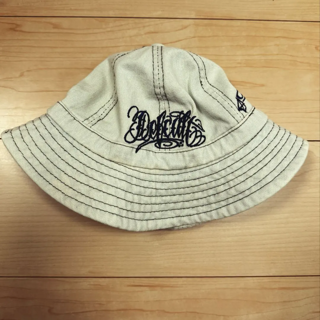 Defcult バケットハット ロゴ刺繍