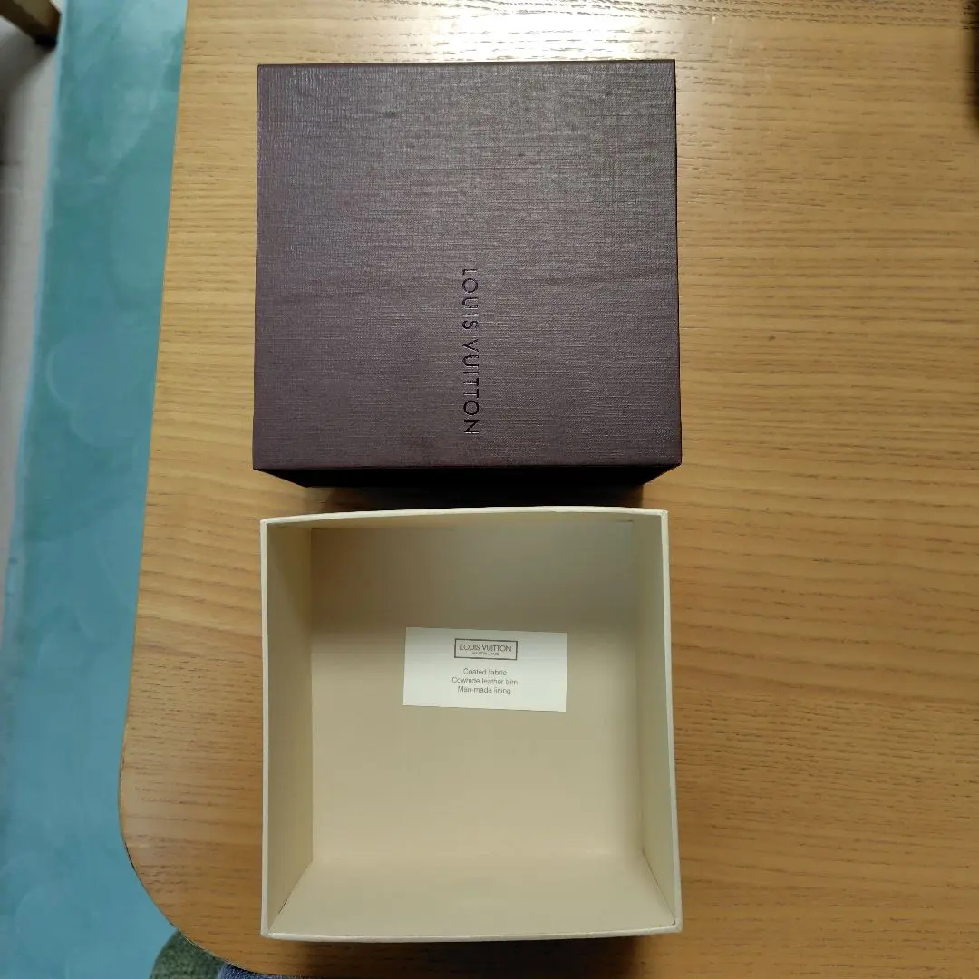 LOUIS VUITTON 空箱 ギフトボックス