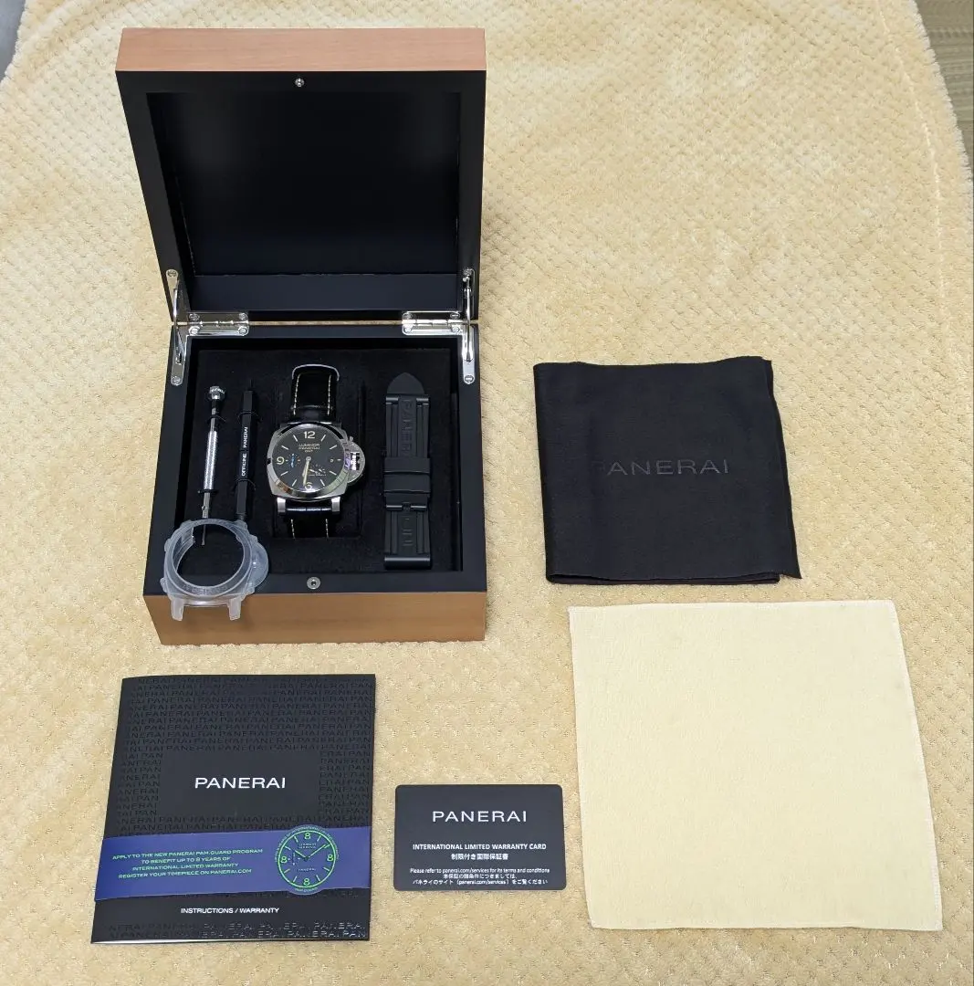 保証書付 PANERAI LUMINOR GMT PAM01321