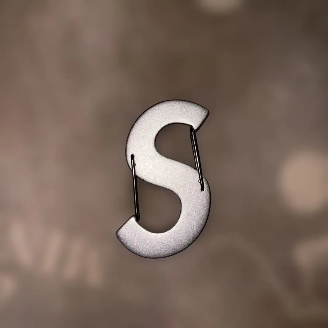supreme Nite Ize S logo keychain カラビナ