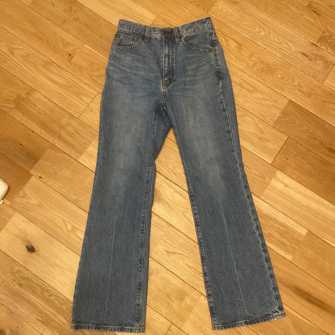GU ブーツカットデニム Sサイズ ブルー