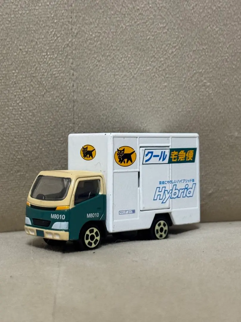 ヤマト運輸　クール宅急便　ハイブリッド　ミニカー