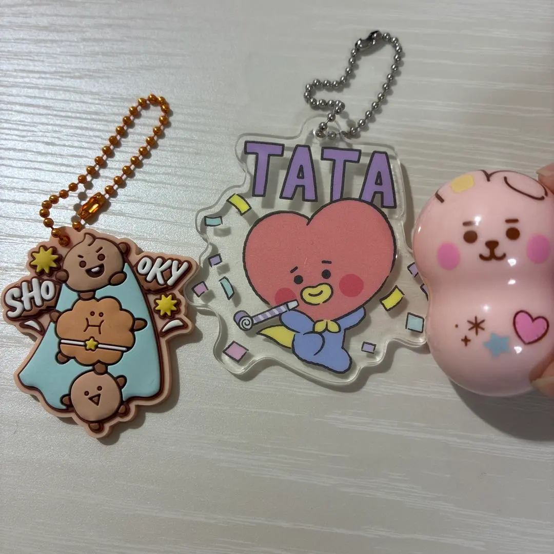 BT21 SHOOKY ラバーキーホルダー