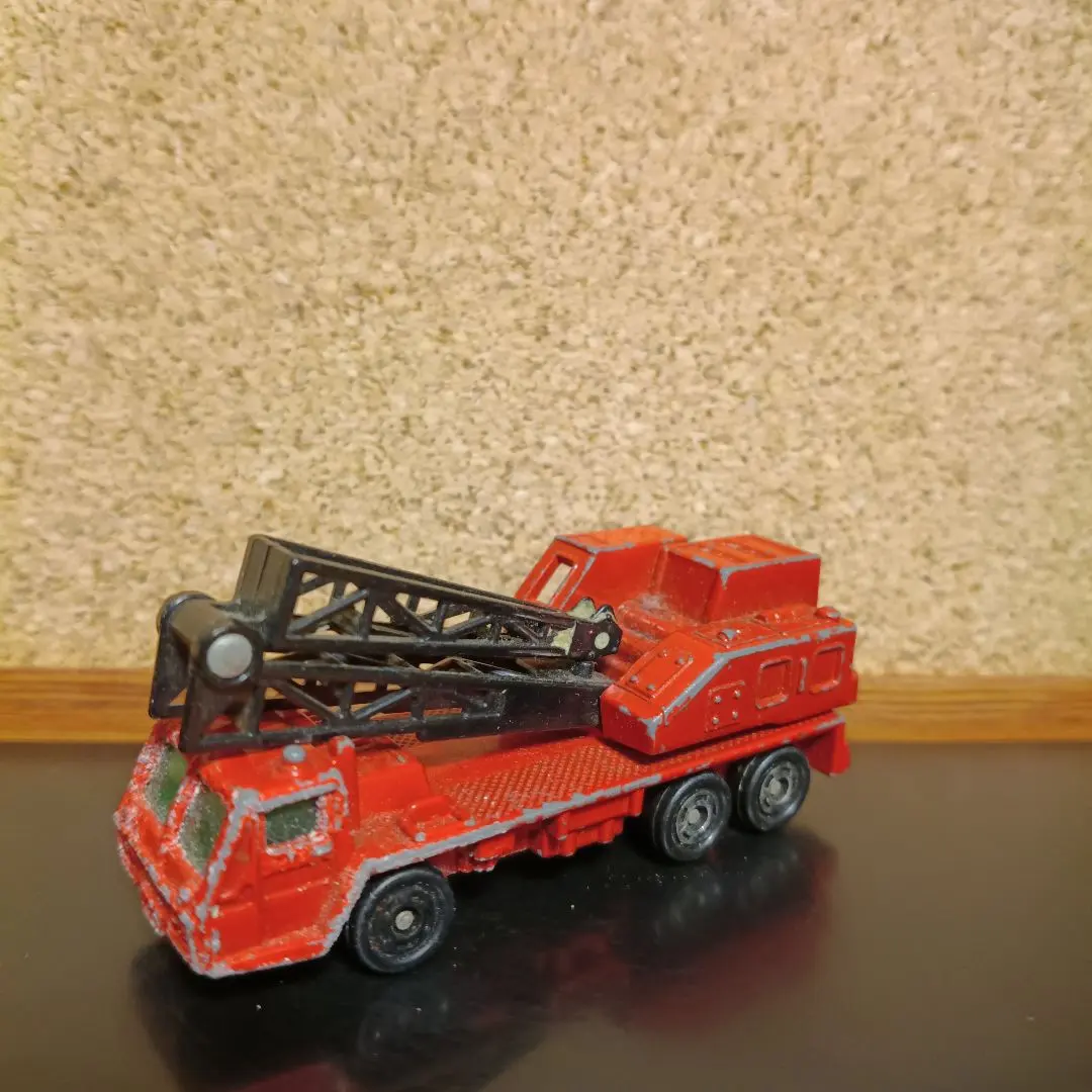 日本製 トミカ No.66 ふそうトラック クレーン車 黒箱トミカ ジャンク