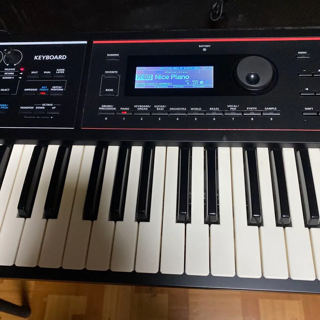 ★Roland★JUNO-DS61★シンセサイザー★61鍵★ソフトケース付
