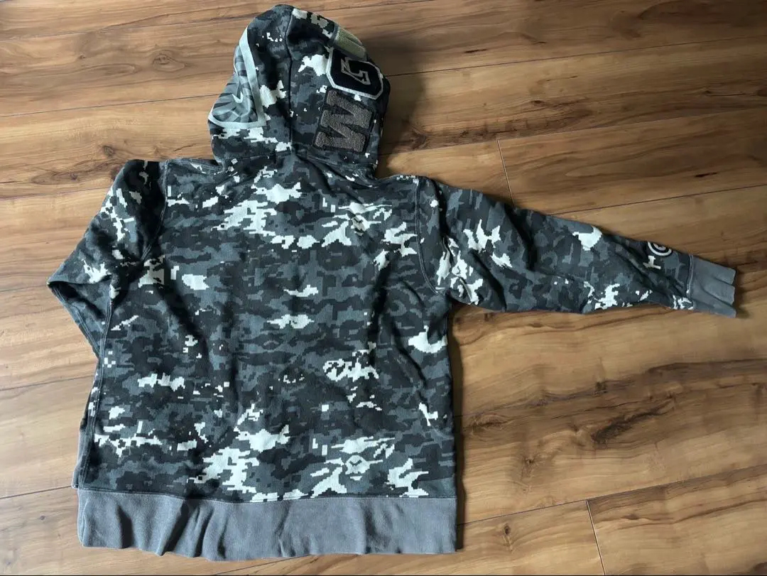A Bathing Ape シャークパーカー 迷彩 Mサイズ