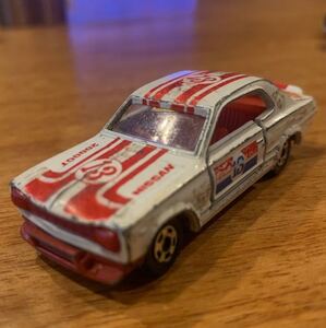 Tomica HT 2000GT-R RACING No.21 S162 SKYLINE m05