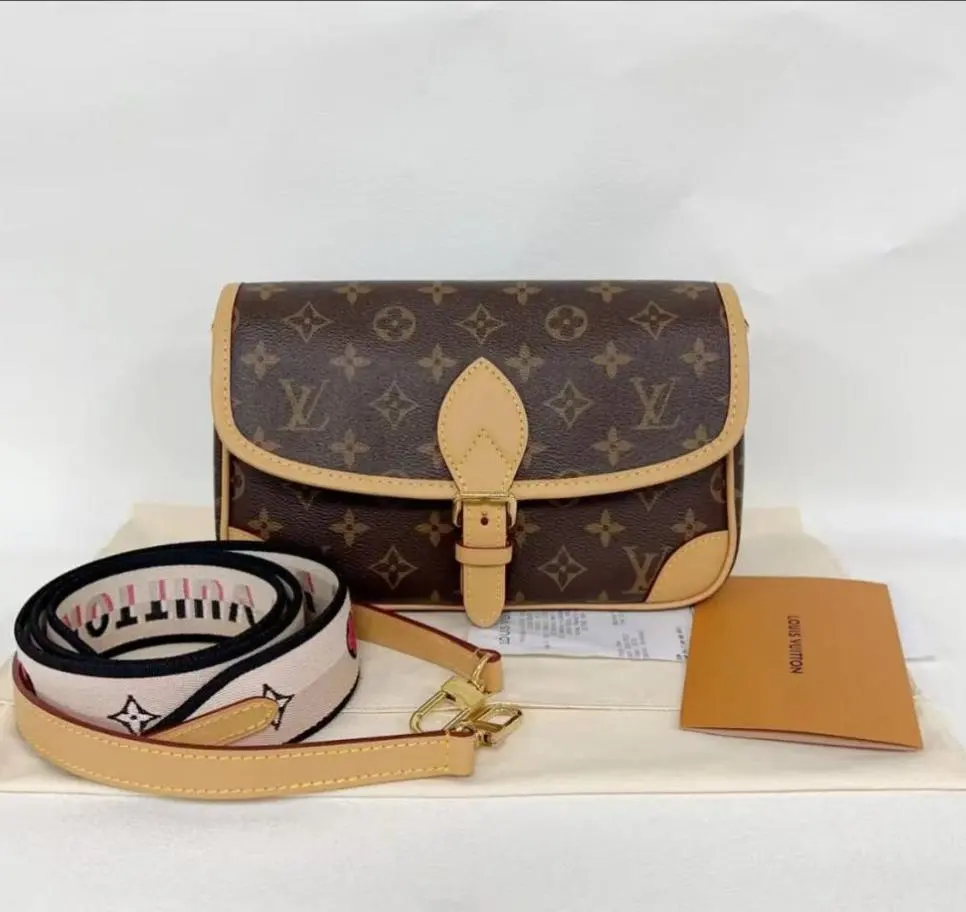 Louis Vuitton ショルダーバッグ ブラウン