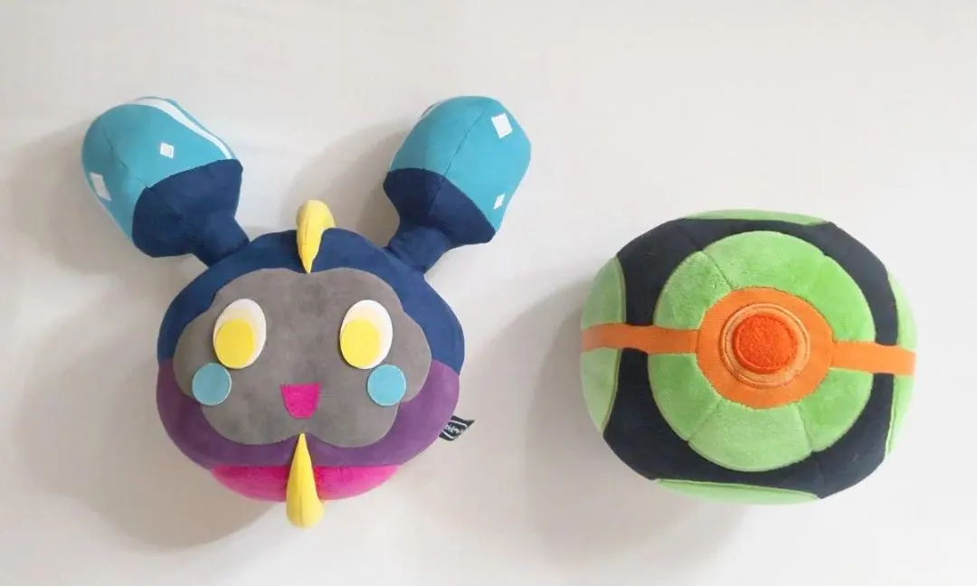 Pokemon time コスモッグ ぬいぐるみ ダークボール 2点セット