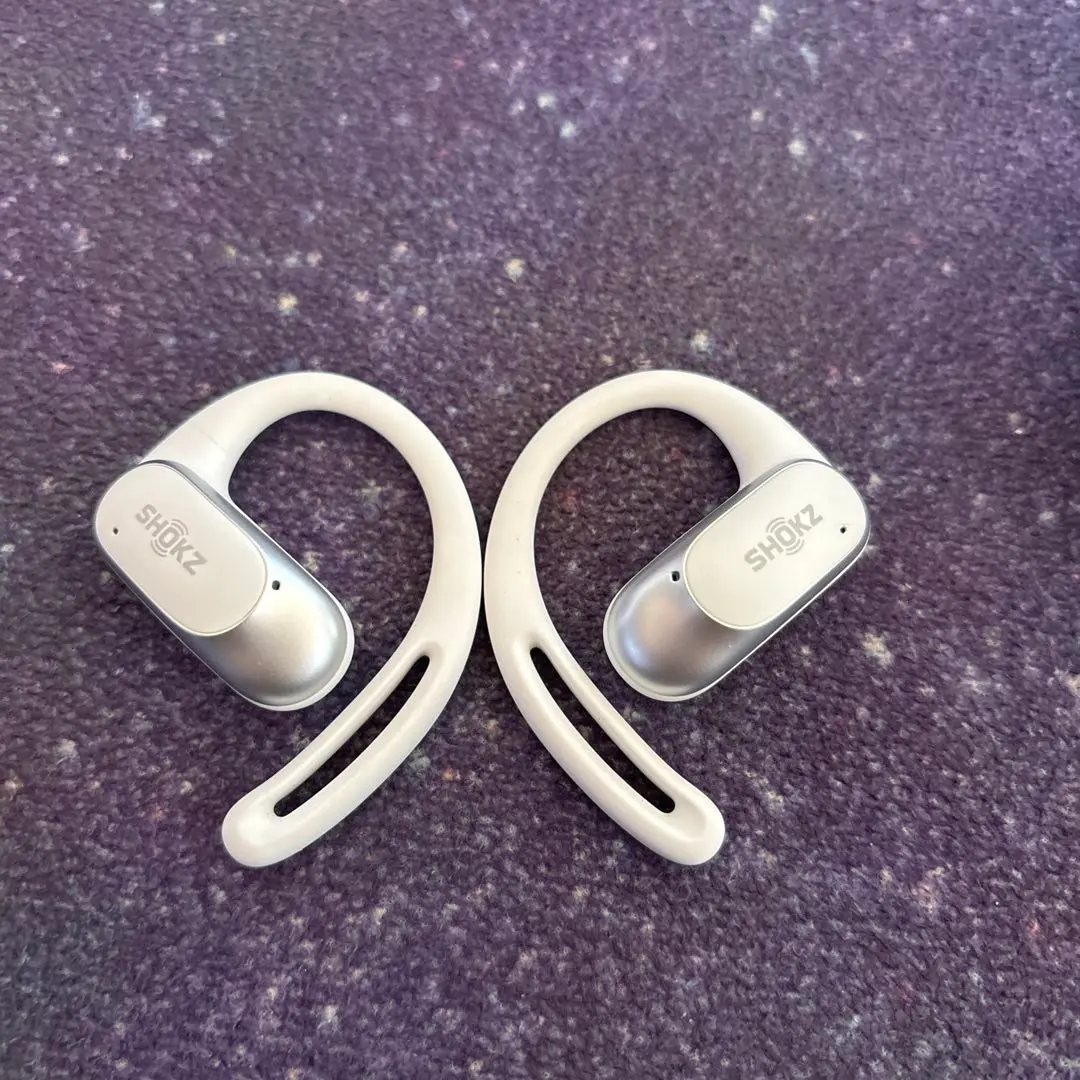 SHOKZ 骨伝導イヤホン ホワイト 充電ケース付き