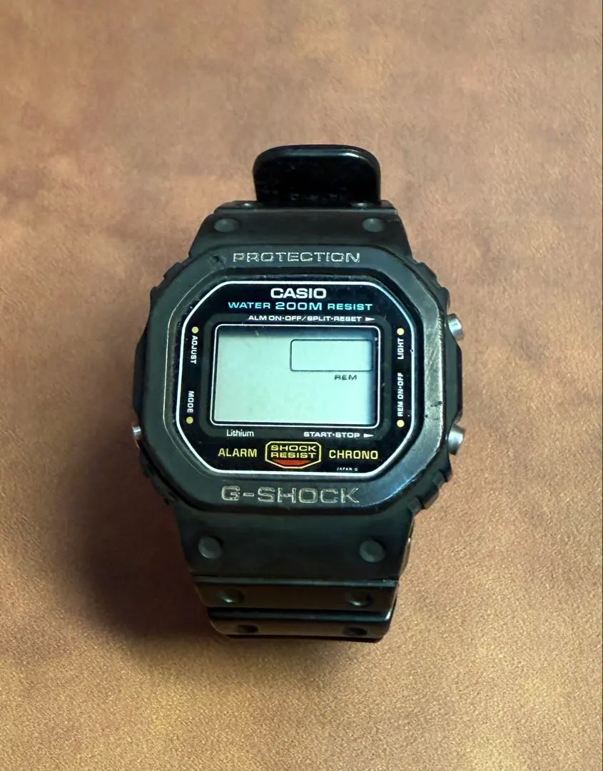 スクリューバック CASIO G-SHOCK DW-5600 スピードモデル