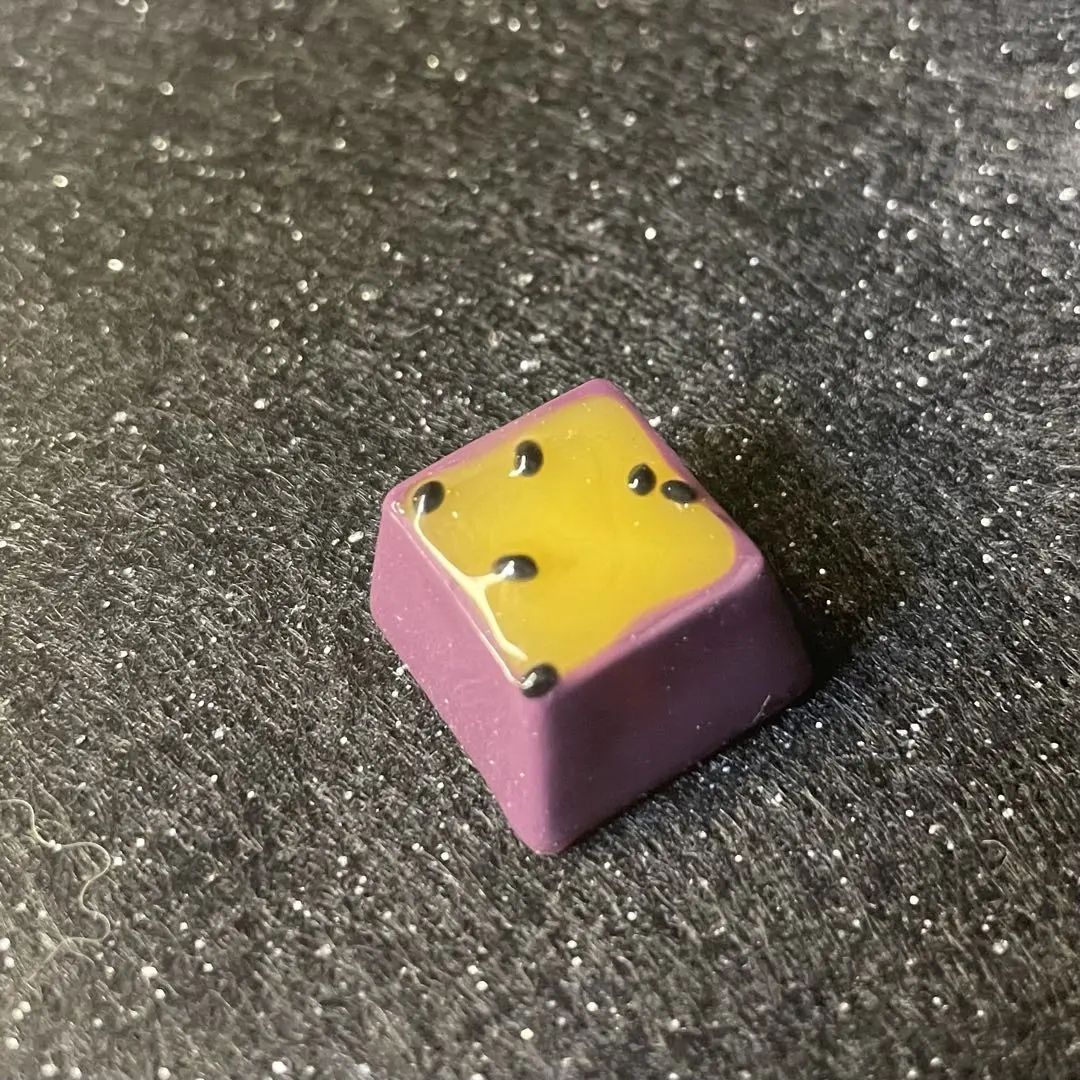 ほぼ未使用 大学いもキーキャップ artisan アルティザン キーキャップ