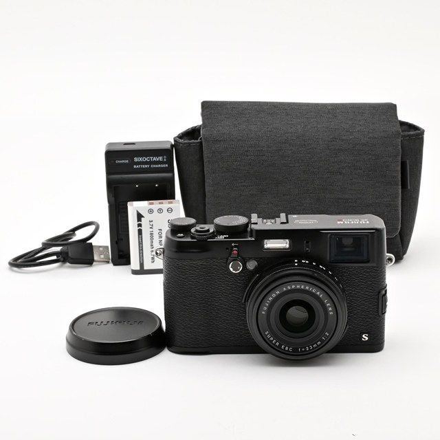 ＜並品＞ FUJIFILM X100S ブラックリミテッドエディション｜富士フイルム 限定モデル 高級コンパクトデジタルカメラ｜シャッター数約12,000枚｜動作快調・光学良好｜外観スレ傷・塗装はがれあり