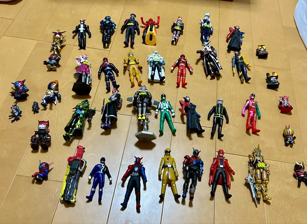 仮面ライダー 戦隊ヒーロー ソフビ フィギュア 41 体まとめ売り