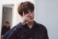 BTS () V()
