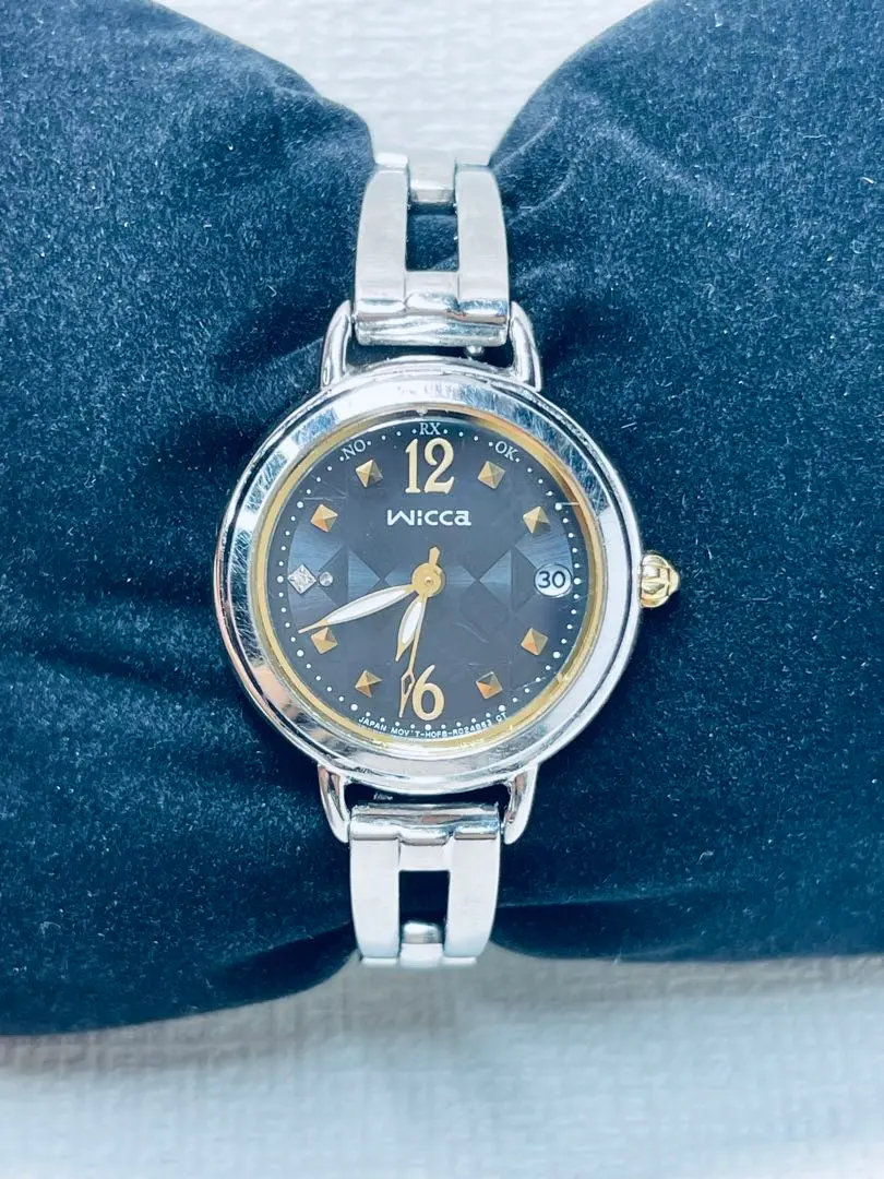 稼働品 WICCA シチズン ソーラー デイト 腕時計 レディース 黒文字盤