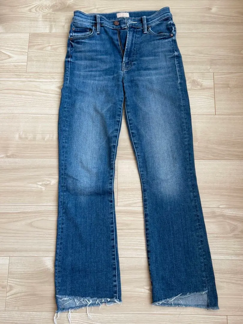 美品　MOTHERデニムTHE INSIDER CROP STEP FRAY24