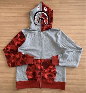 Bape APE BAPE XL kaws