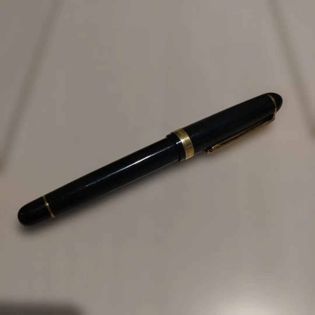 プラチナ万年筆 #3776 センチュリー ブラックインブラック ペン先 14K