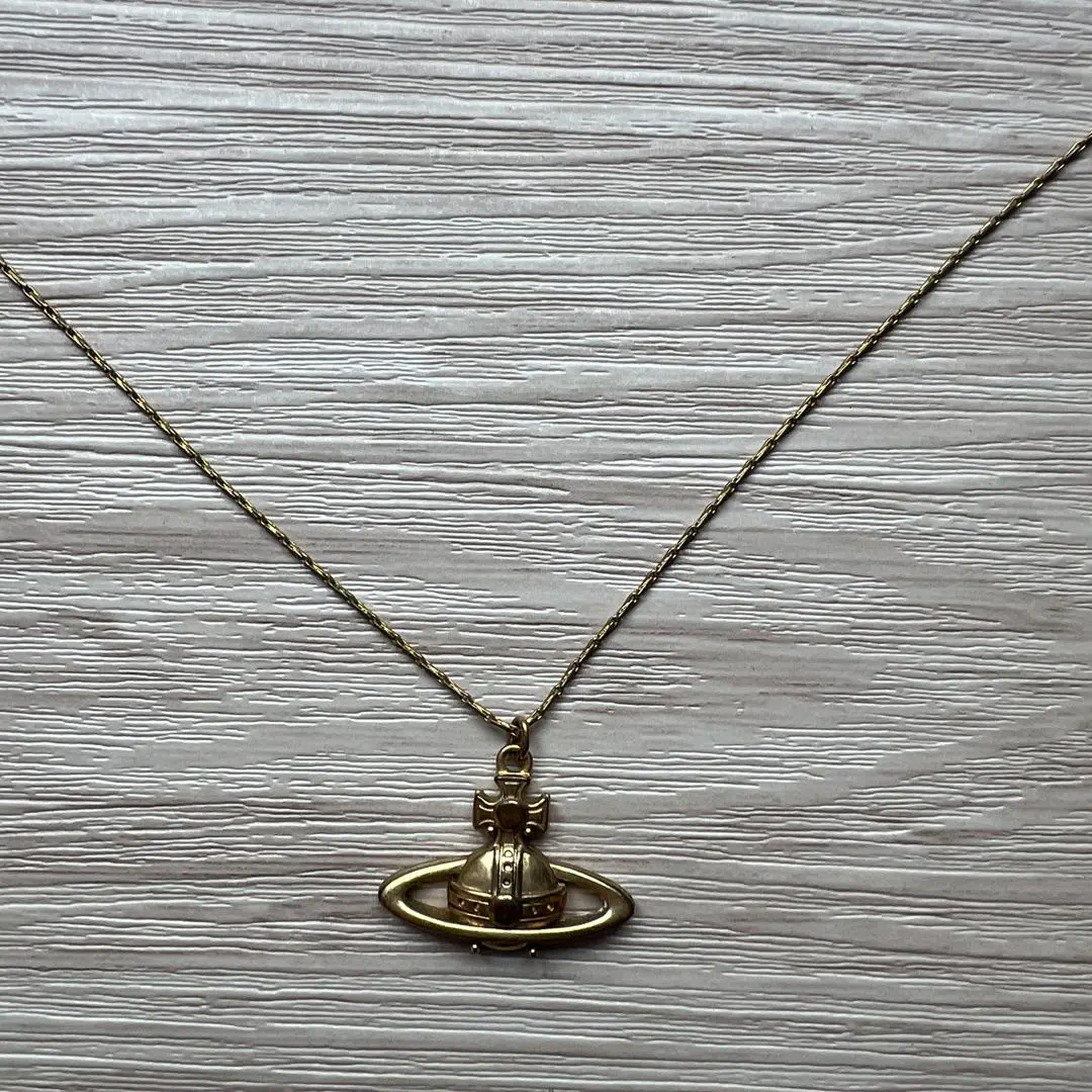 Vivienne Westwood オーブ ネックレス ゴールド