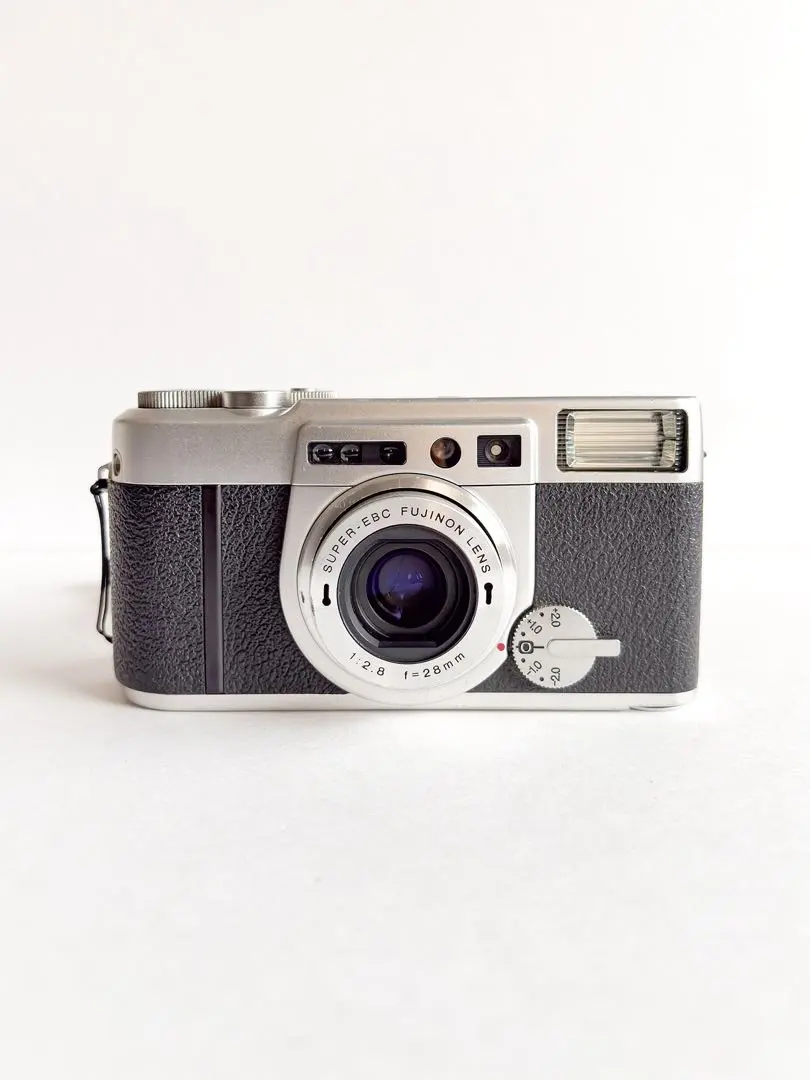 FUJIFILM KLASSE W （シルバー）