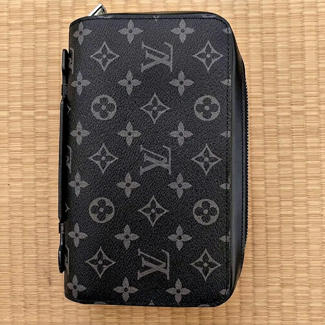 LOUIS VUITTON モノグラム エクリプス ジッピーXL 長財布