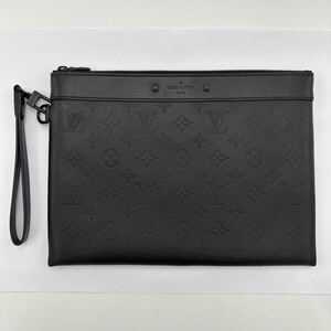Louis Vuitton  M81570 