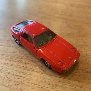 Tomica 928 PORSCHE 928 No.F53 S163 m21