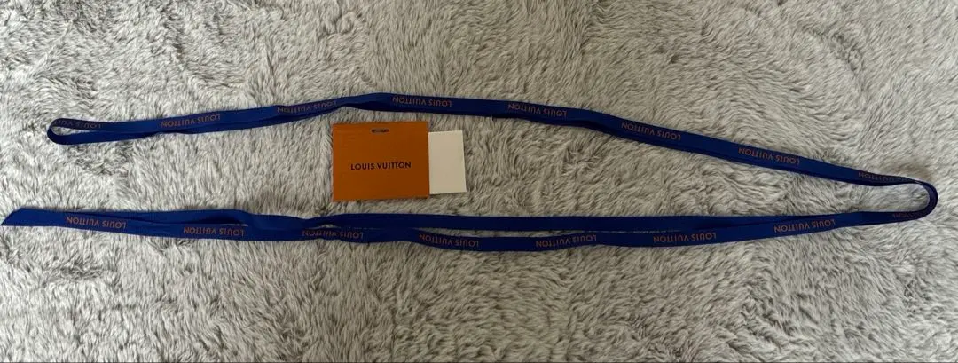 【LOUIS VUITTON】ルイヴィトンリボンとカード