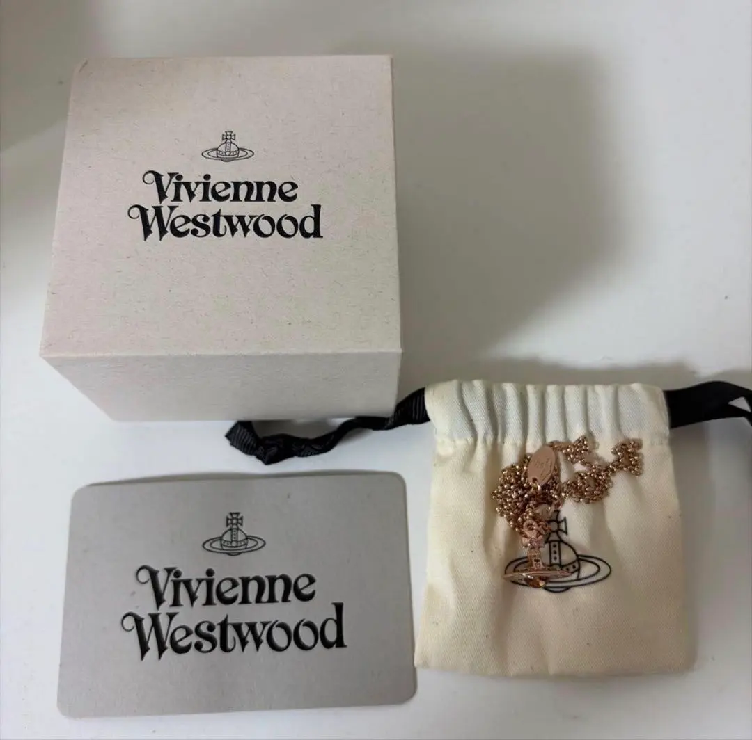 Vivienne Westwood オーブ ネックレス ピンクゴールド