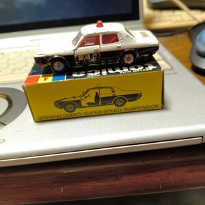 Tomica 