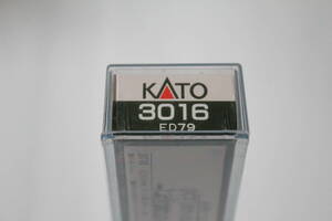 Trenes japoneses en miniatura a escala N KATO 3016 ED79 3031
