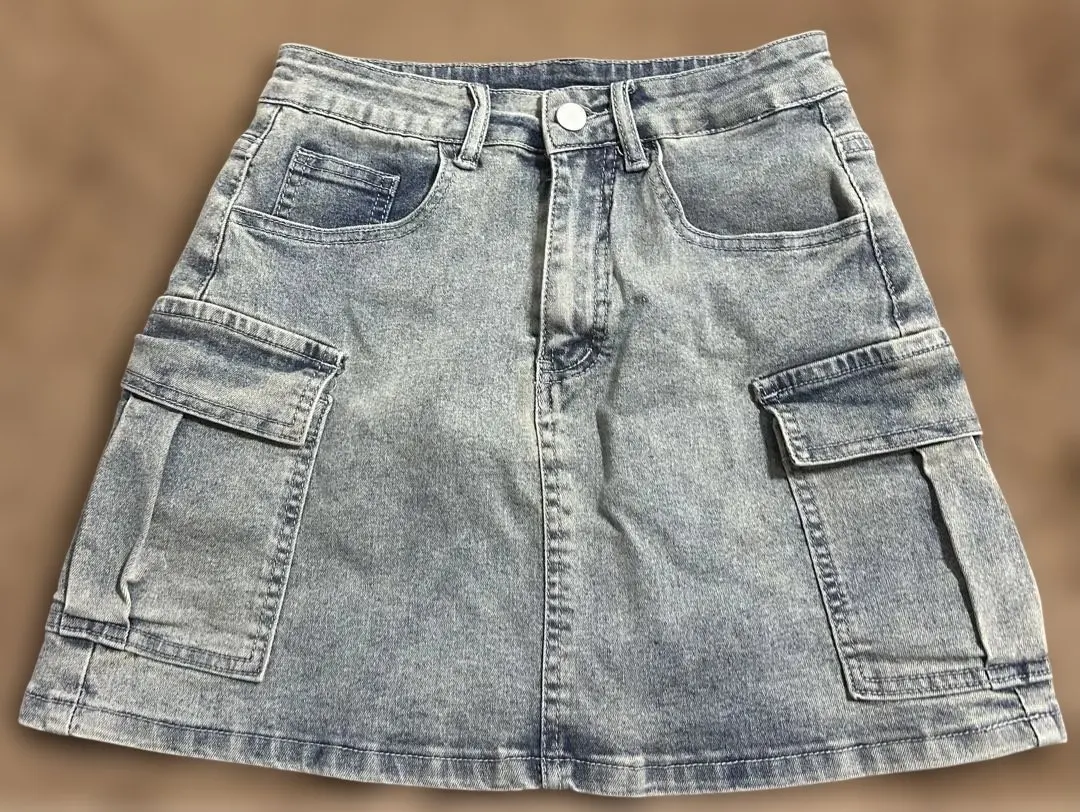 SHEIN ライトブルー デニム カーゴスカート　ミニスカート　インパン