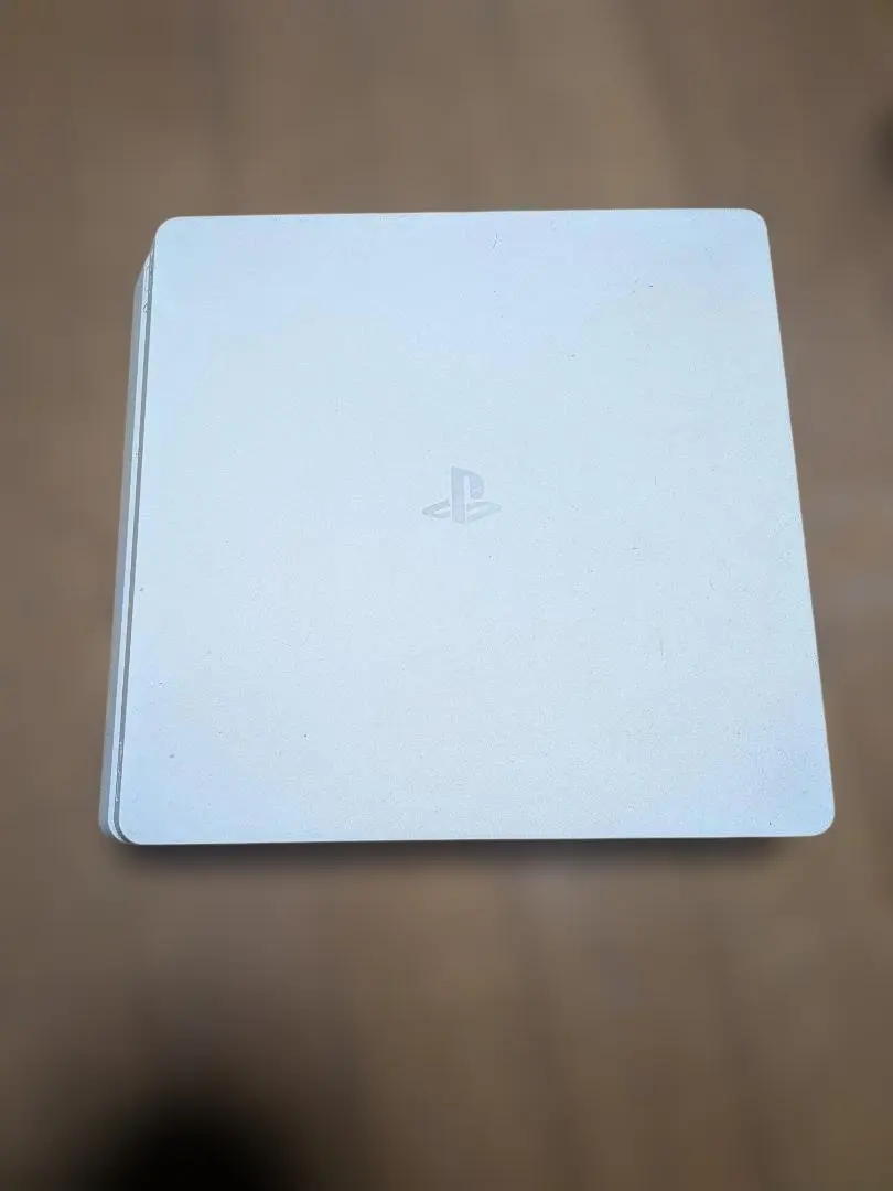 PlayStation 4 本体 ホワイト