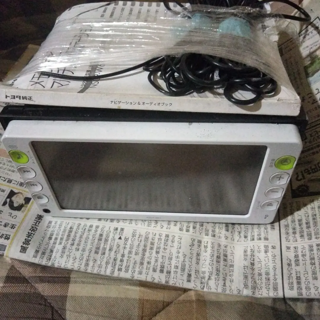 トヨタ純正 メモリーナビ NSCP-W61 本体