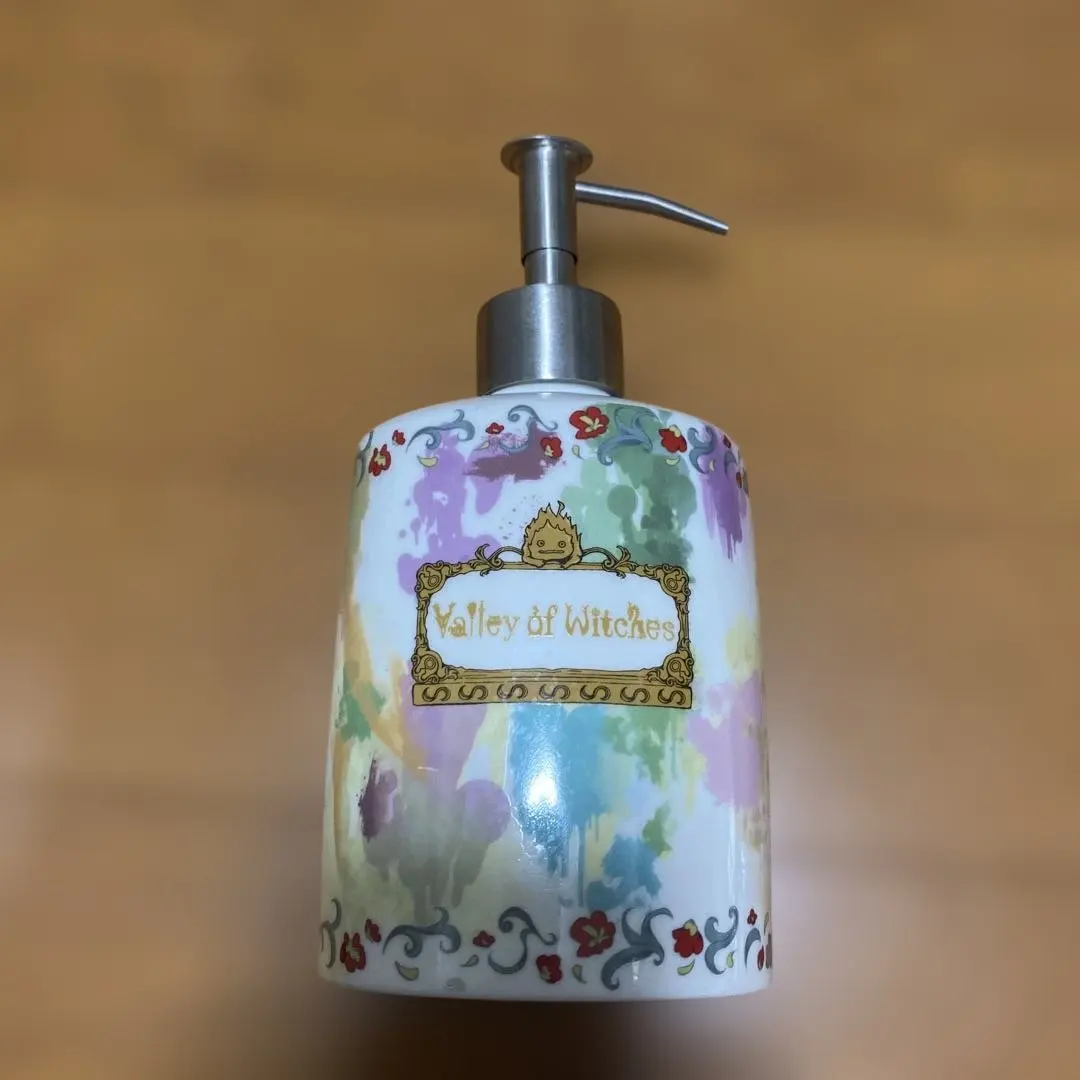 【新品未使用】ジブリパーク限定　ハウルの動く城 ソープボトル