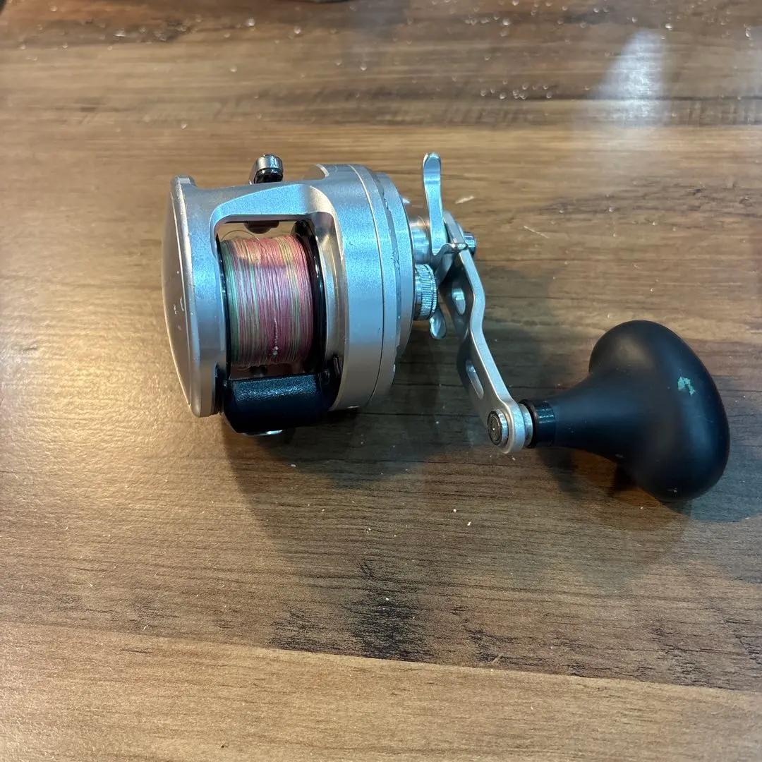10SHIMANO OCEA CALCUTTA 300HG
