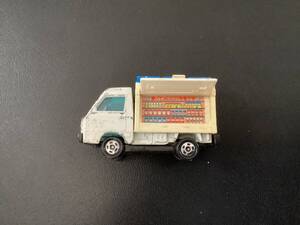 Tomica 