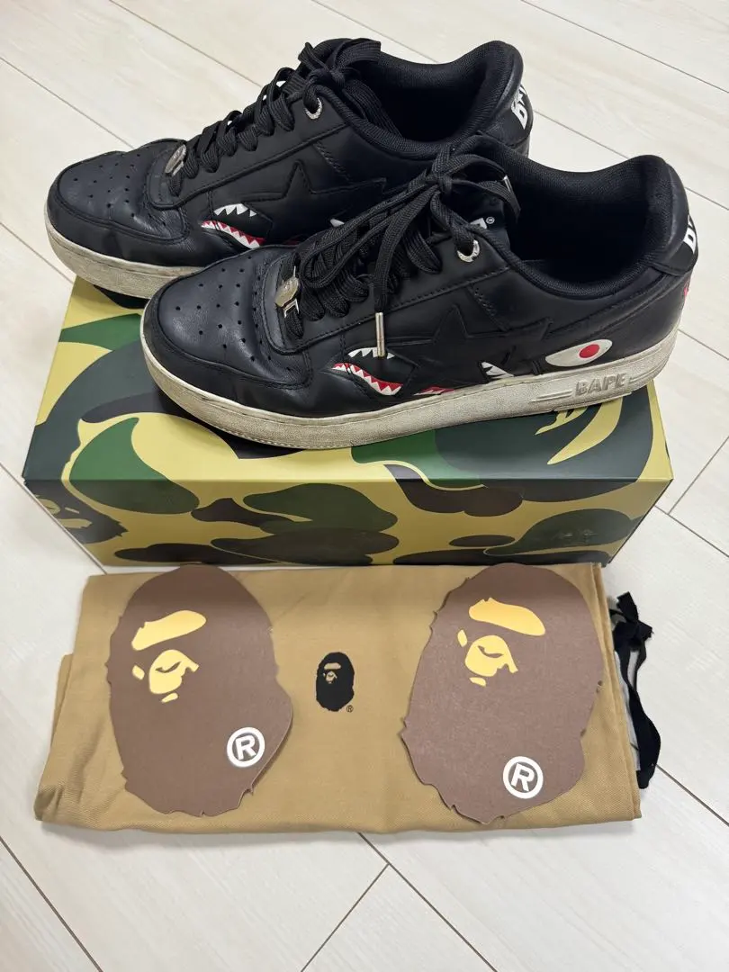 A BATHING APE ベイプスタ　シャークデザイン スニーカー　黒
